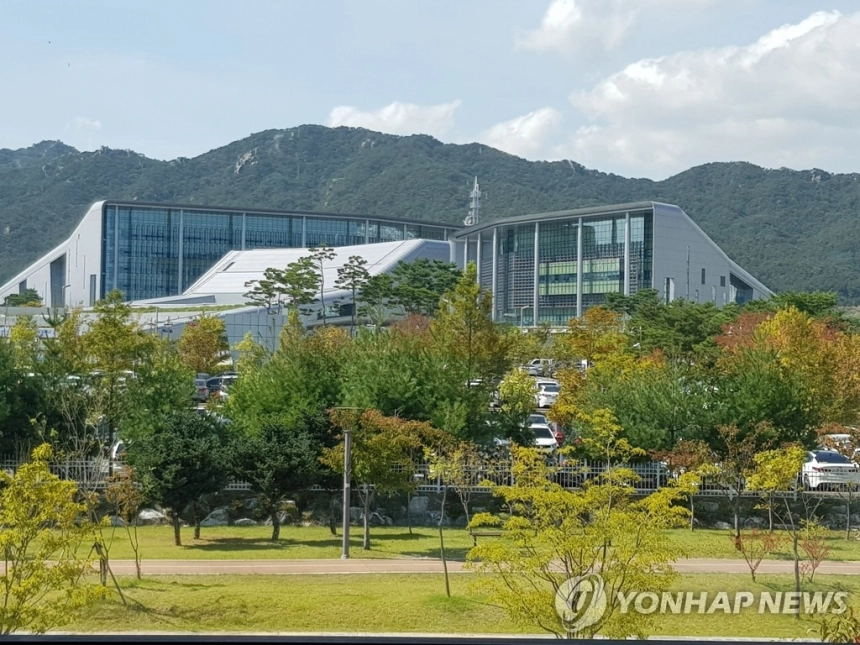 충남도, 중소 제조기업 AI 전환 지원... 지역 산업 경쟁력 강화