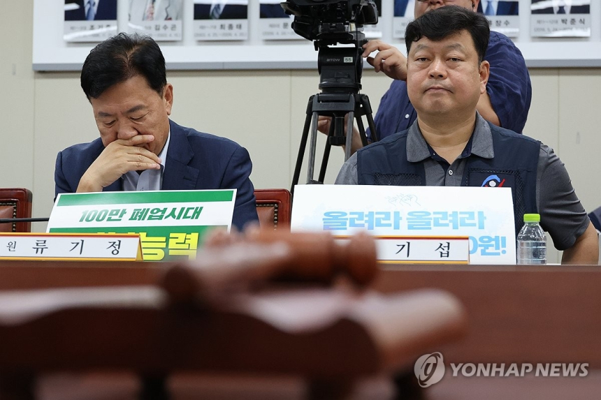 최저임금 논의, 노사 갈등 속 법정 시한 넘겨…타결 향방은?