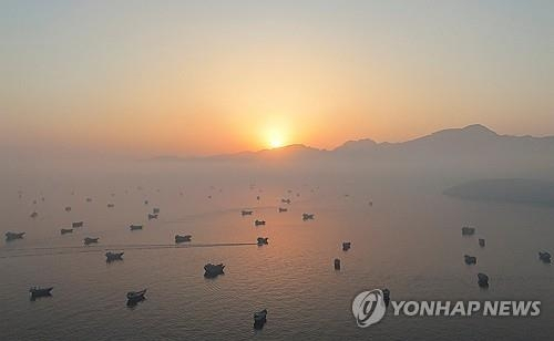 미국-이란 종전 합의 임박, 국제유가 3개월 만에 최저치