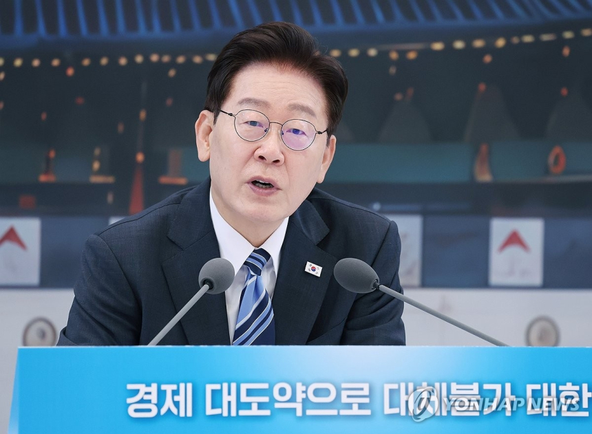 채무 탕감 논란, 금융정책 향방 가른다... 정치권 격돌