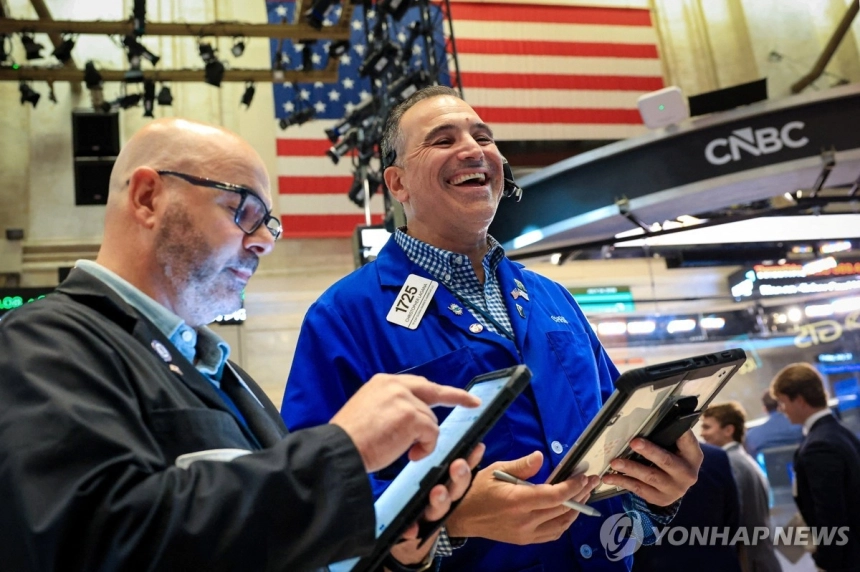 혼조 양상 연출한 뉴욕 증시, 기술주 약세에 발목