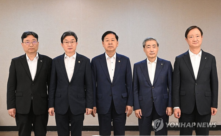 개인투자자 레버리지 ETF 투자 한도 설정... 증시 과열 완화 조치