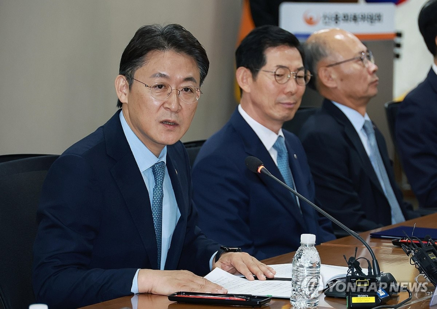 금융위, 장기 연체채권 채무조정 제도 추진... 엄격한 심사로 도덕적 해이 방지