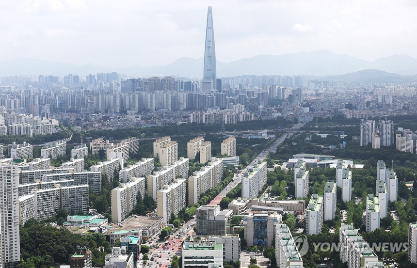 상호금융권 대출 부담 증대, 가계부채 관리 비상