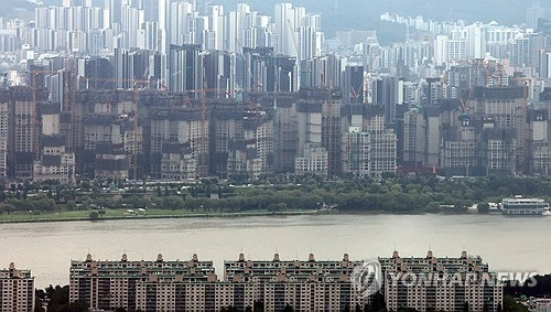 정부, 주택 공급 대책 발표 임박… 이주비 대출 규제 완화 검토
