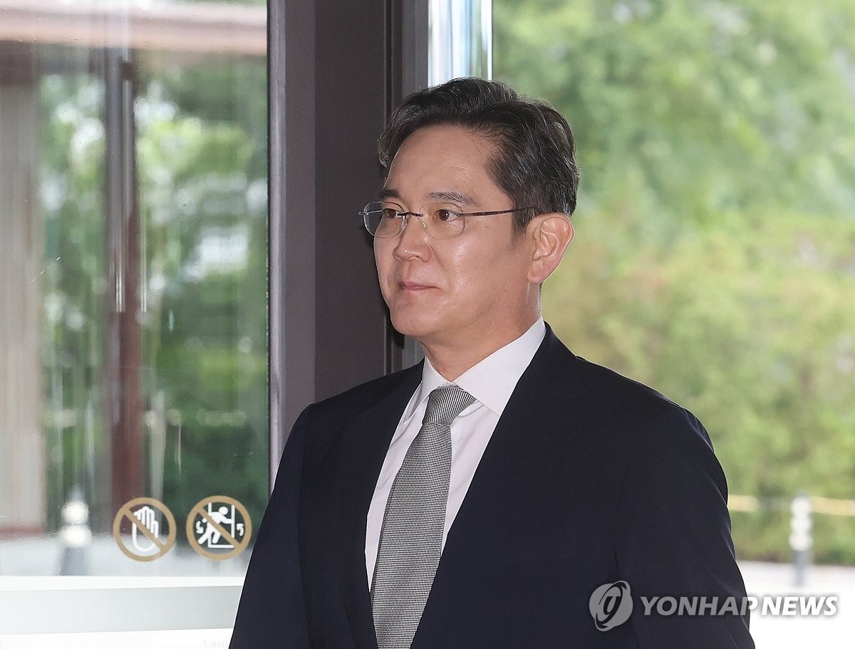 한국 상장사 배당, 상반기에 50% 증가... 주주환원 정책 강화