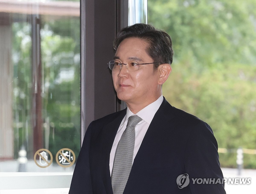 한국 상장사 배당, 상반기에 50% 증가... 주주환원 정책 강화