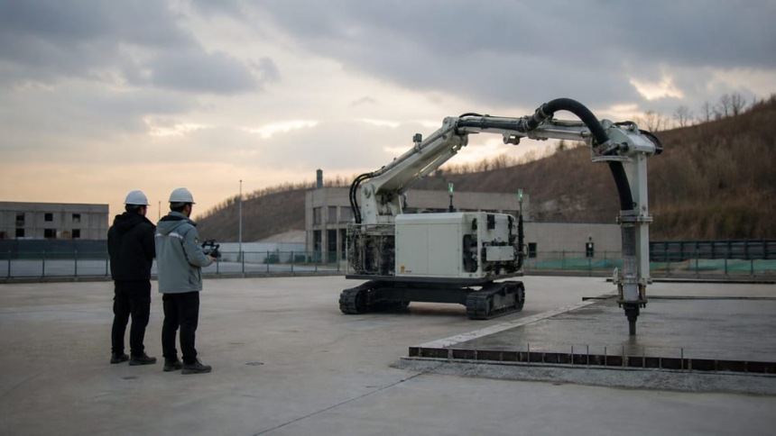 콘크리트 분배 로봇 실증, 전진건설로봇 양산 반영