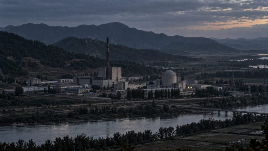 영변에 두 번째 우라늄 농축시설…IAEA 심각한 우려